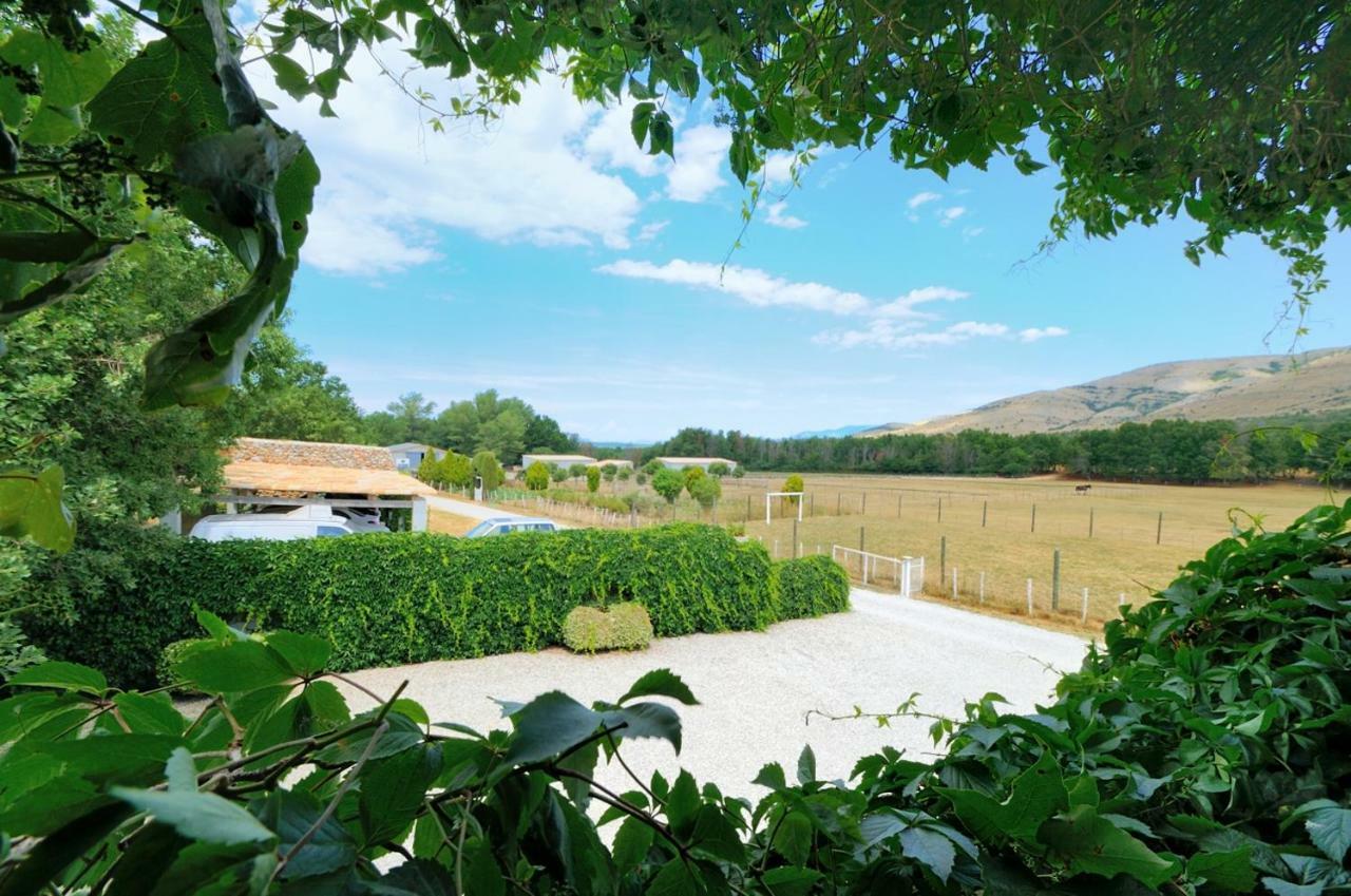 לינה וארוחת בוקר בודן Domaine De Majastre מראה חיצוני תמונה